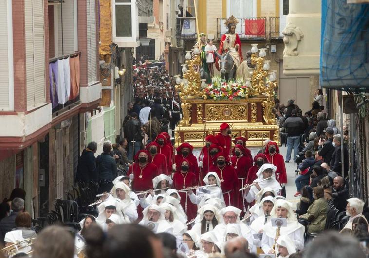 Horario Y Recorrido De Las Procesi N De Domingo De Ramos De Abril De